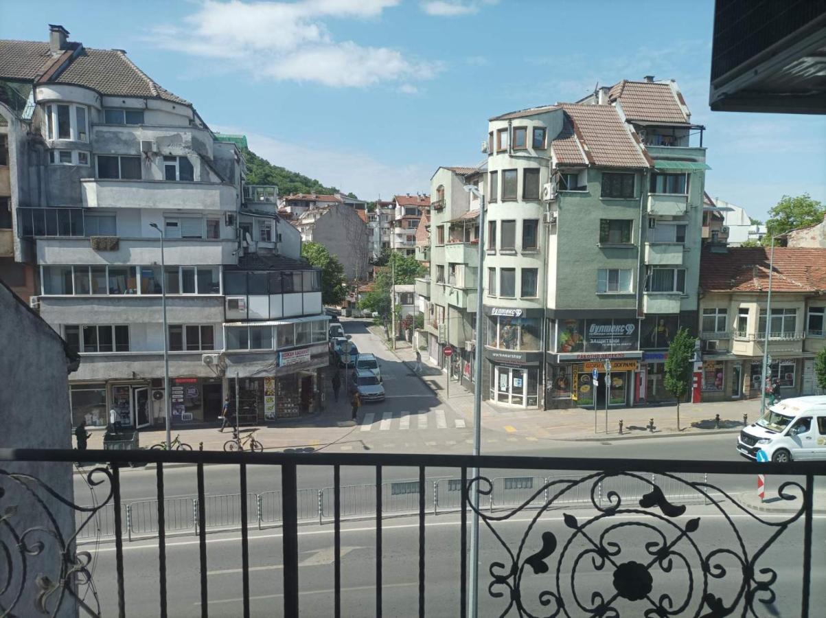 Studio Apartament 6 - Vasil Aprilov Plovdiv Eksteriør billede